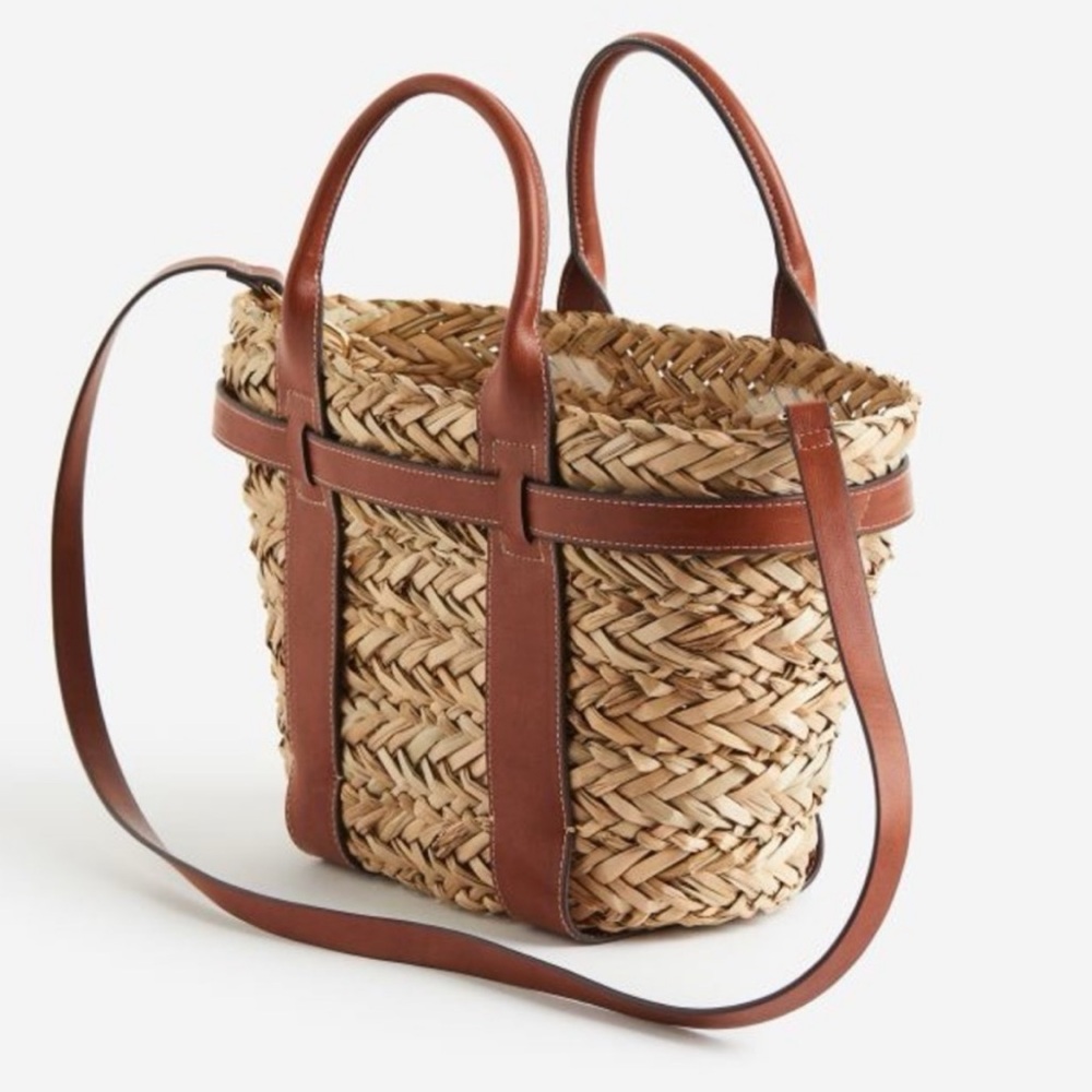 H&M Tan and Brown Straw Tote Bag